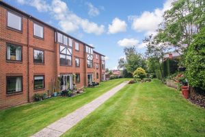 PHOTOS SHOW GENERAL VIEW OF RETIREMENT DEVELOPMENT- click for photo gallery